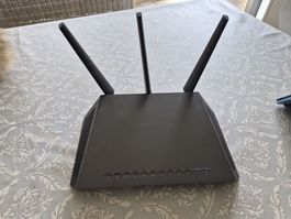 Netgear Router R7000 Nighthawk AC1900