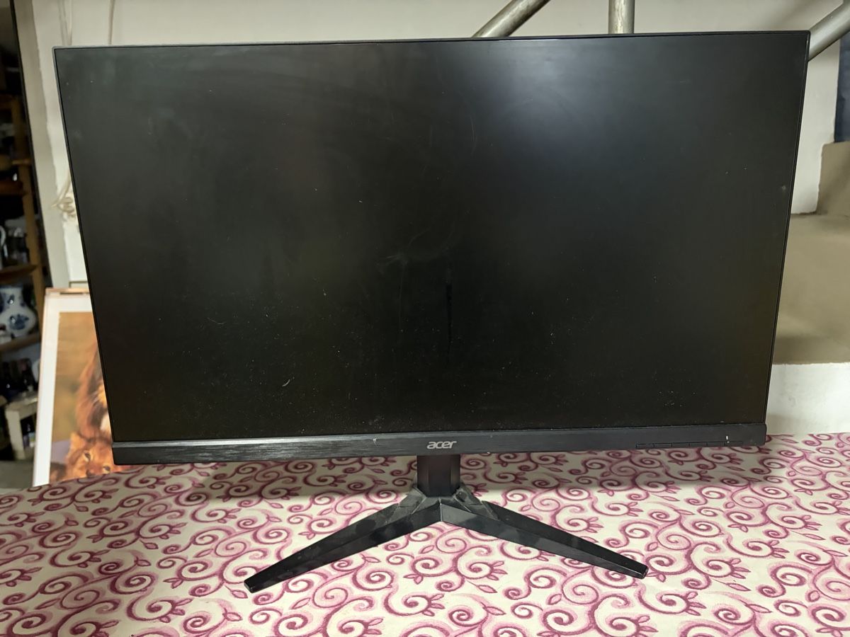 AOC Monitor: Monitor AOC CQ32G1, 32 Zoll! – Usato da Allschwil venduto da TomasUchiha