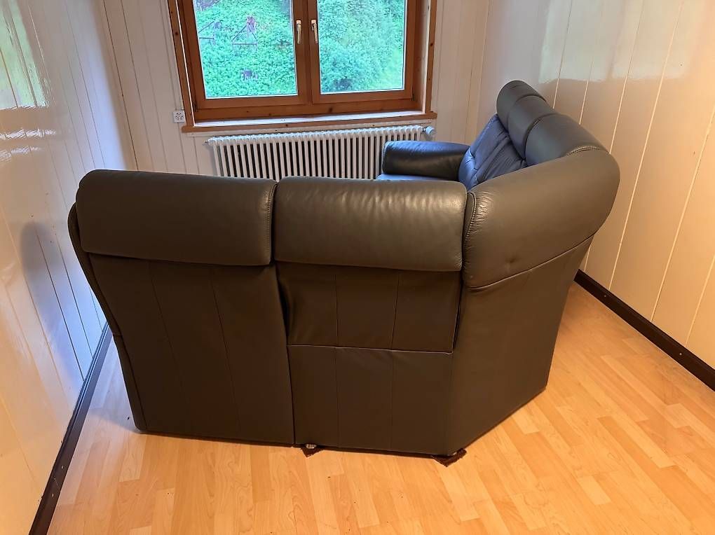 Divani: Guterhaltenes Eck Sofa – Usato da Wil ZH venduto da gublertribe 2