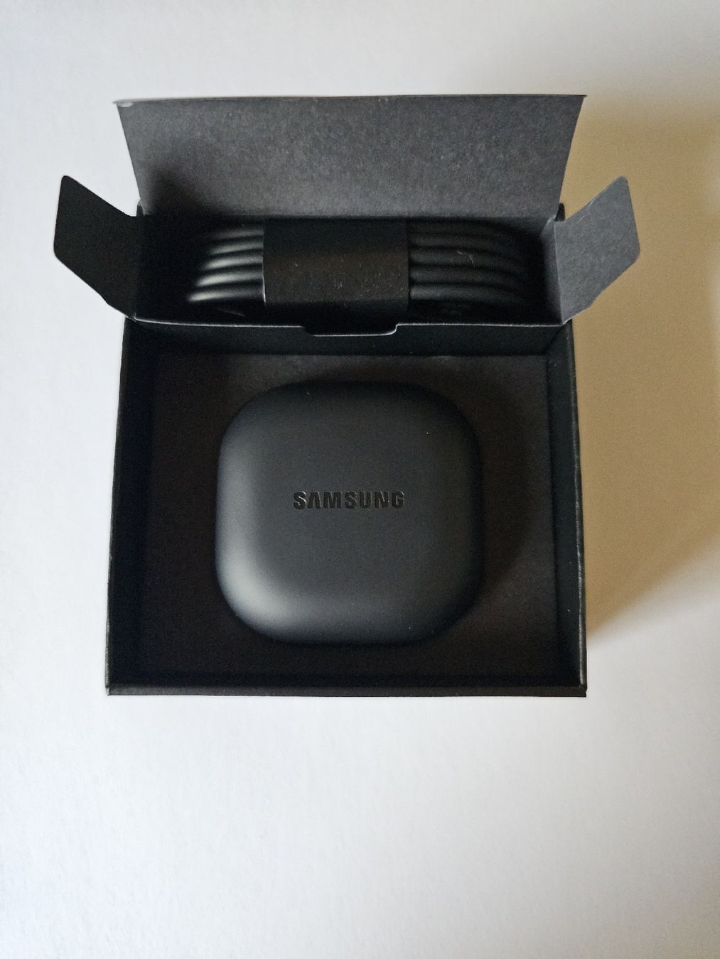 Cuffie: Galaxy Buds2 Pro – Nuovo (secondo la descrizione) da Aeschi SO venduto da Sandro88 1