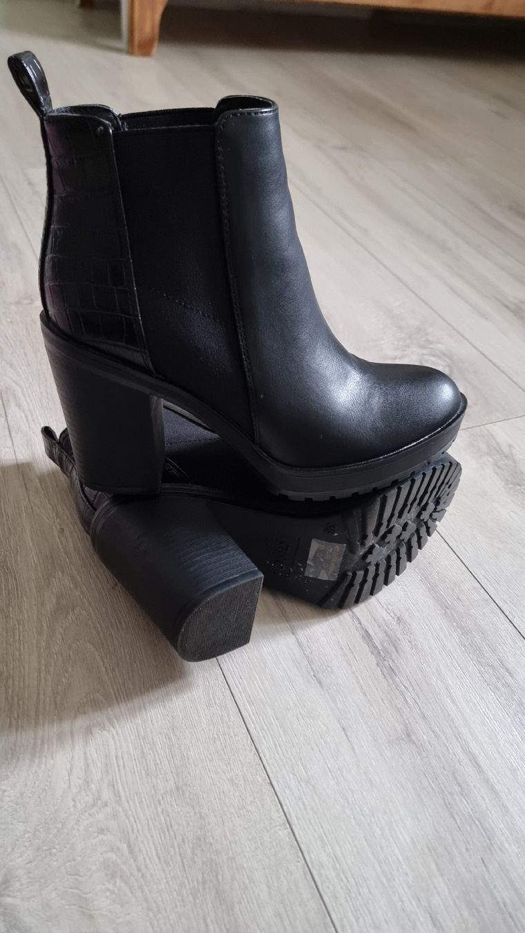 Scarpe da donna: Only Stiefeltten wie neu gr 38 – Nuovo (secondo la descrizione) da Wigoltingen venduto da Zuckerfee84 3