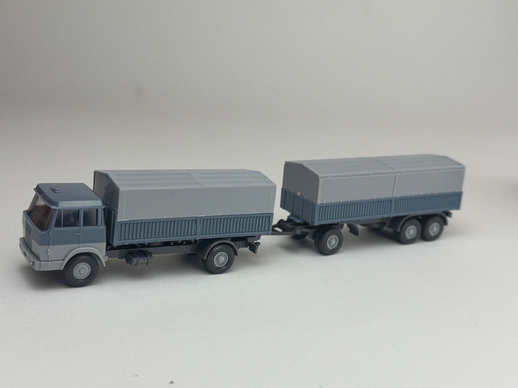 Wiking Modellini d'auto: RI- Wiking Hanomag Henschel Stahlpritsche – Usato da Elm venduto da Wikmtz