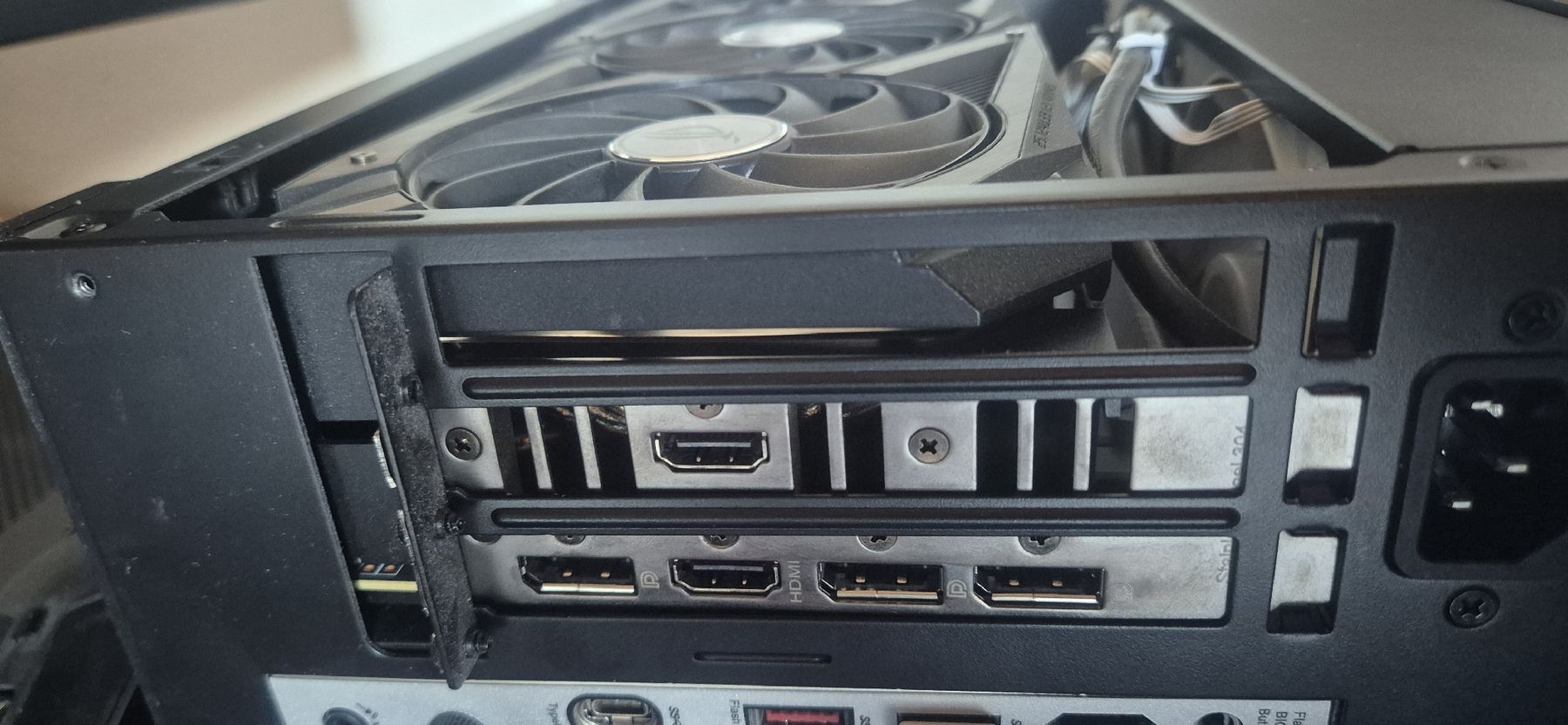 Nvidia Cartes graphiques: Rtx 3070 ROG Strix, perfect condition – D'occasion à Puplinge par kroniikz8 1
