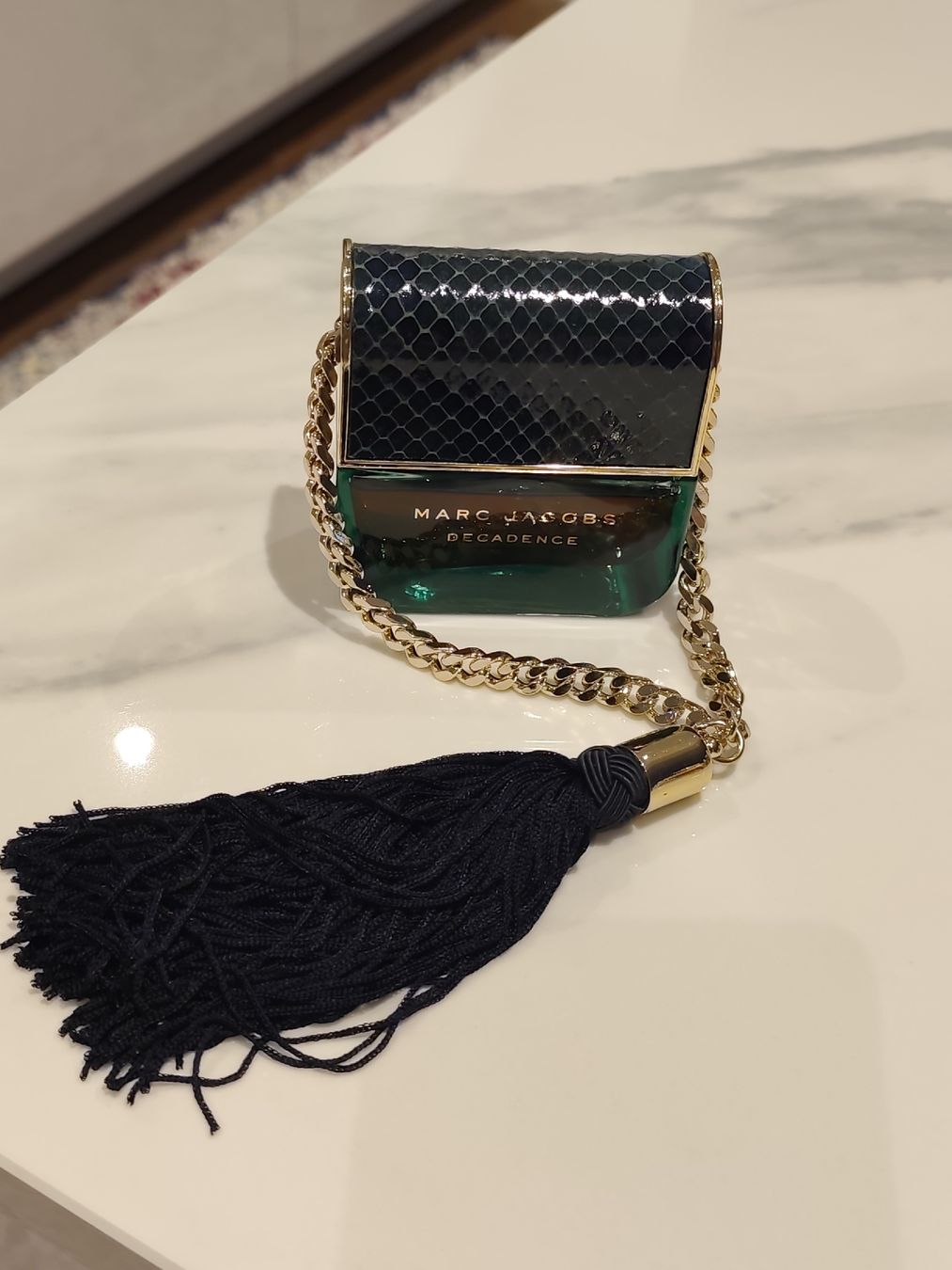 Marc Jacobs Parfum & Eau de Toilette: Parfume Marc Jacobs Decadence 50ml edp – Gebraucht aus Männedorf von Ursik_OnlineShop