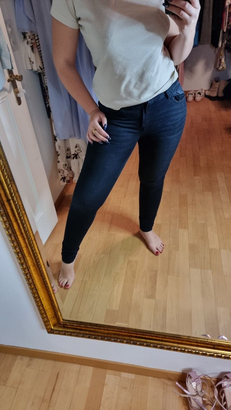 Hosen: 🌺Hose Größe  38/40🌺 – Gebraucht aus Wald ZH von CapLux