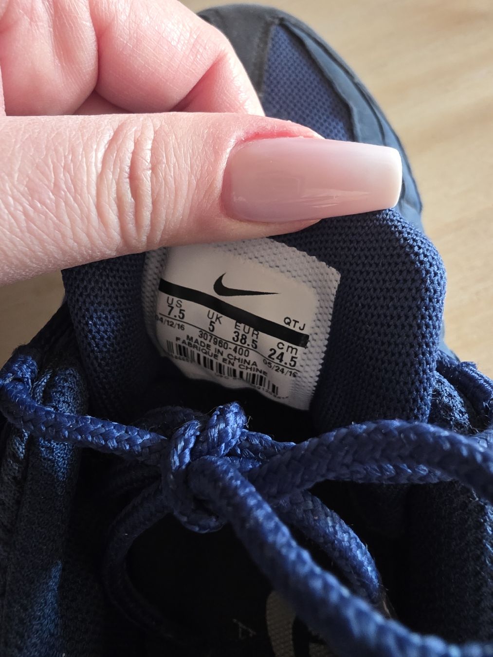 Nike Scarpe da uomo: Nike Dimax - bleu marine taille 38.5 – Usato da Perly venduto da dayna_46 4