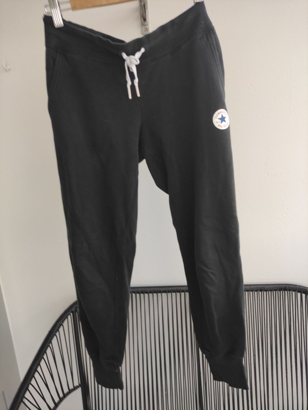 Converse Pantaloni: Hose Sweathose Trainer schwarz  Gr.XS von Converse – Usato da Schliern b. Köniz venduto da Pecannut