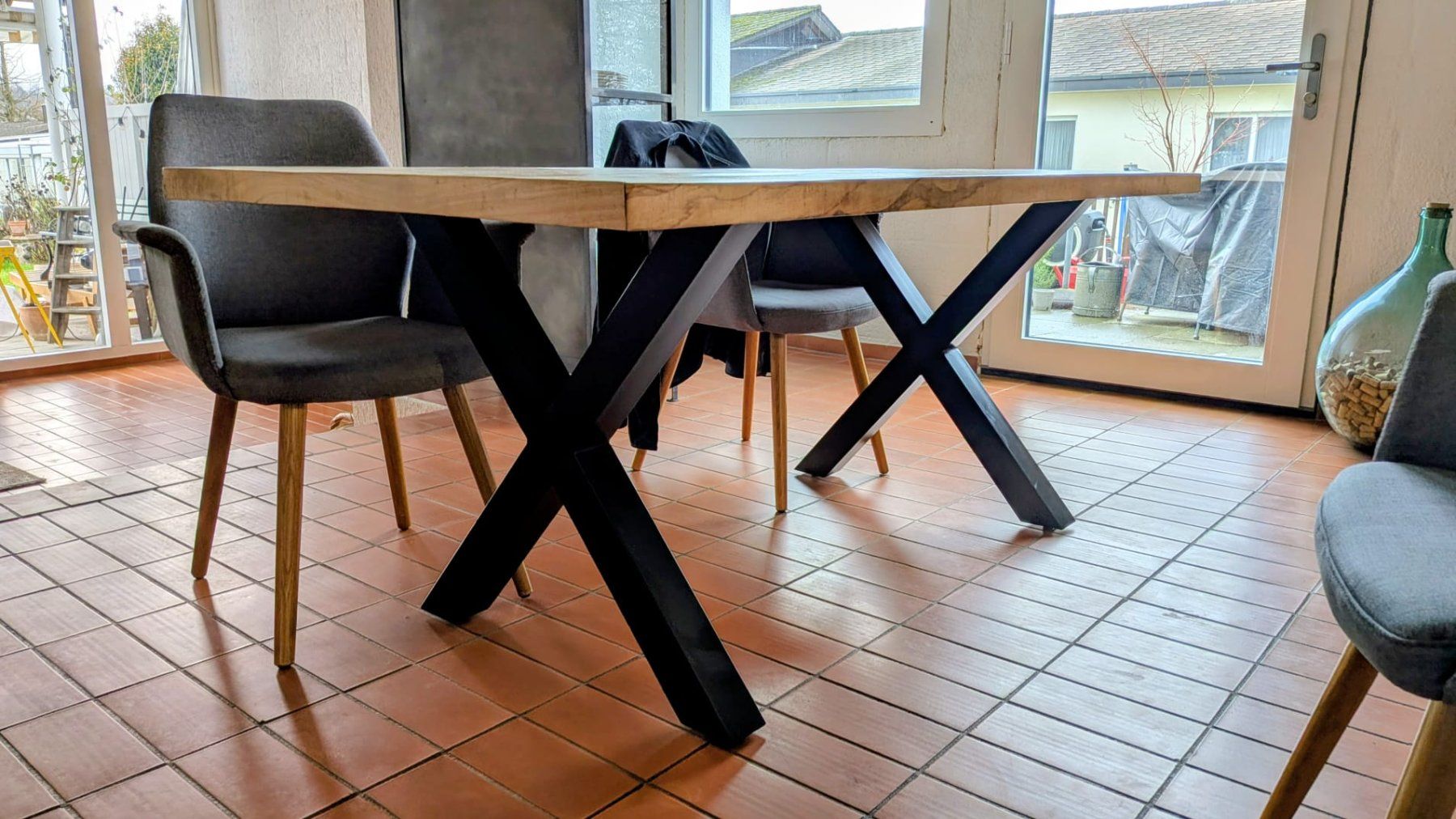 Tavoli: Esstisch Mangoholz – Usato da Birrhard venduto da Kuona12 7