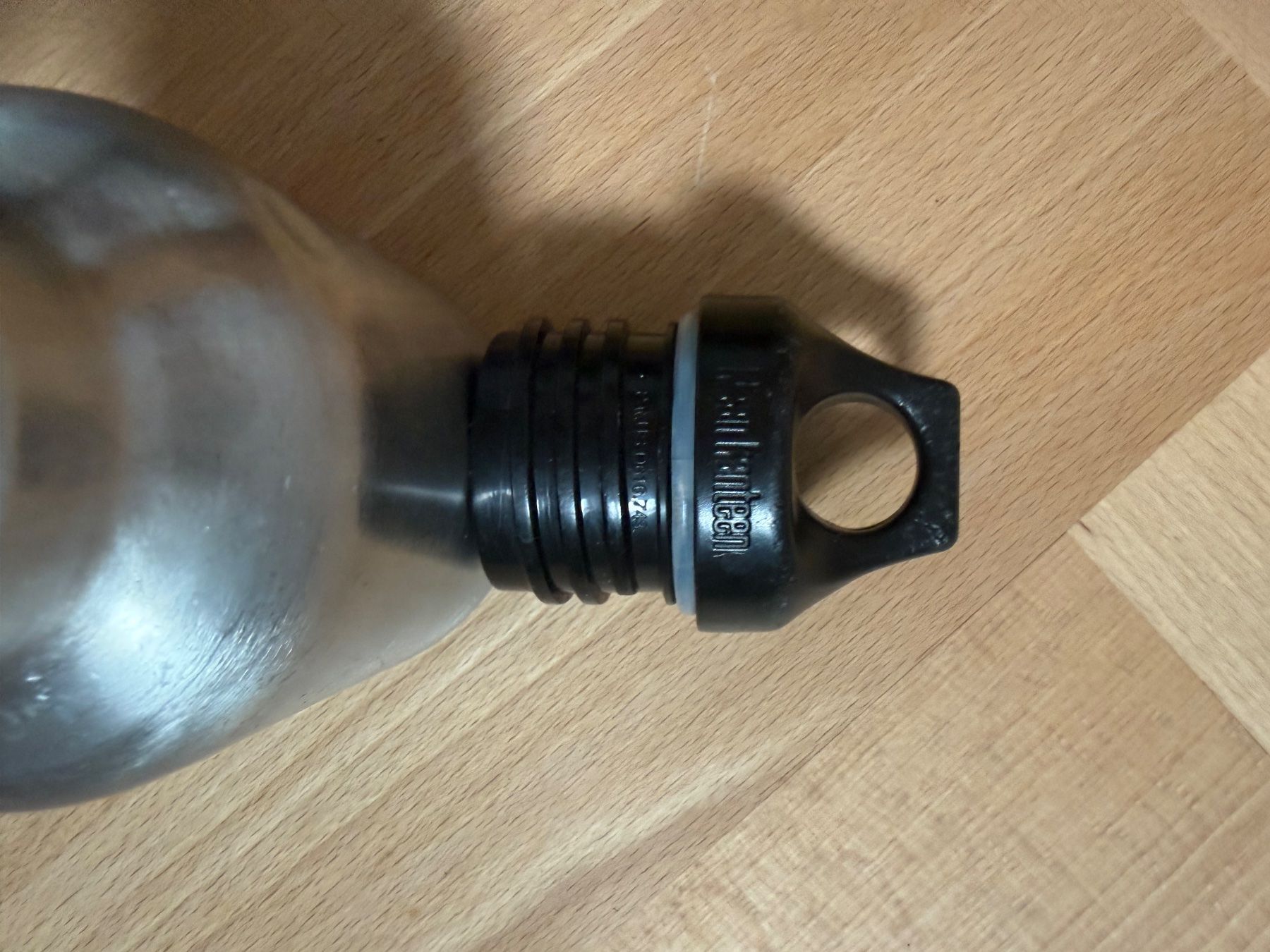 Klean Kanteen Trinkflaschen & Thermosflaschen: Klean Kanteen Edelstahlflasche mit Loop Cap – Gebraucht aus Zürich von Sushinder 2
