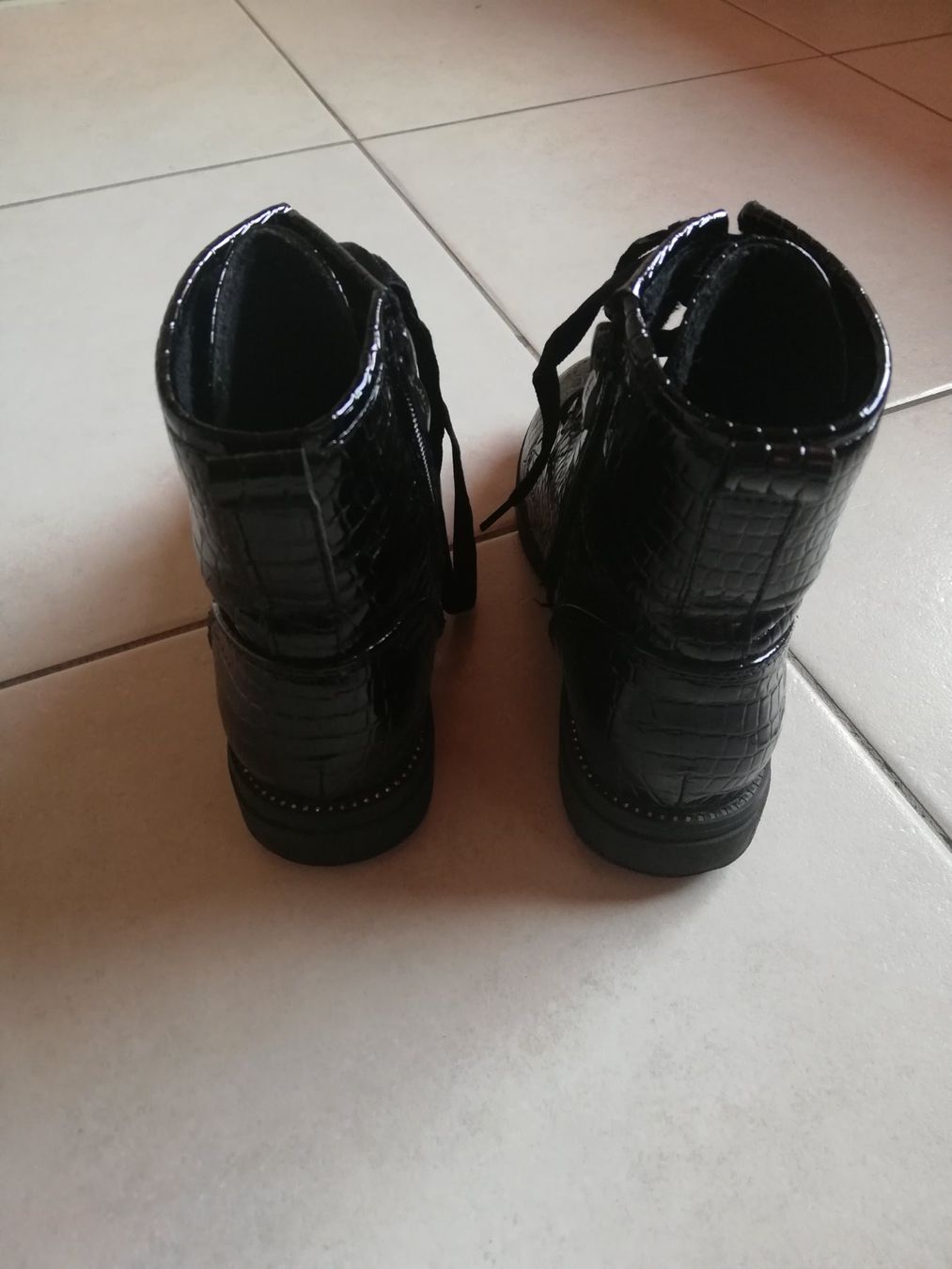 Chaussures filles: Schuhe Gr.35 – D'occasion à Adelboden par Lammhult 2