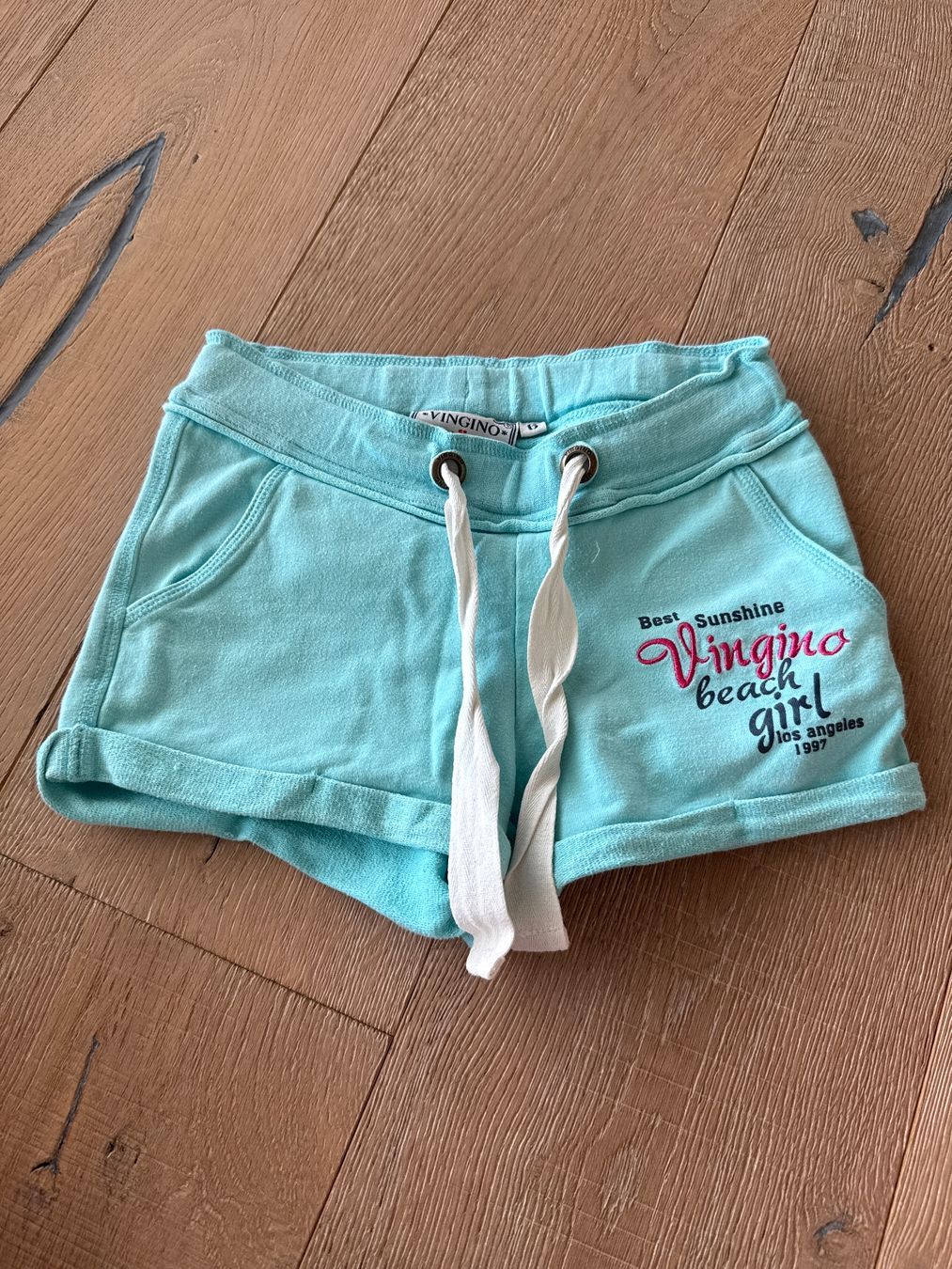 Vingino Pantaloni: Vingino Shorts Gr. 6 – Usato da Himmelried venduto da Dievole