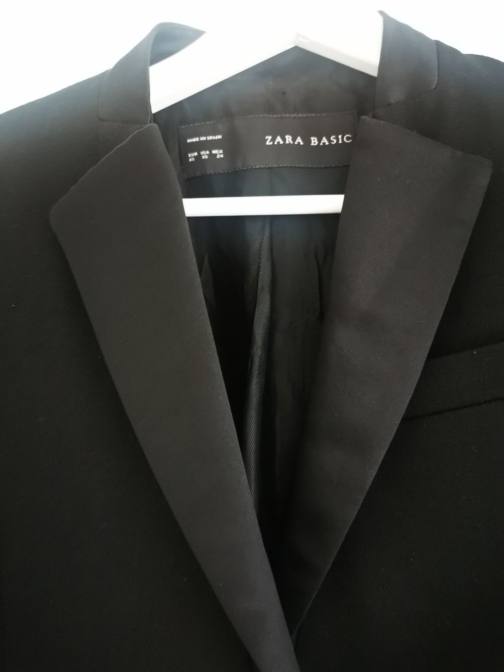 Zara Completi & Tailleur: Schicker Zara Basic Blazer, Grösse XS – Usato da Niedergösgen venduto da lil_s6k8 3