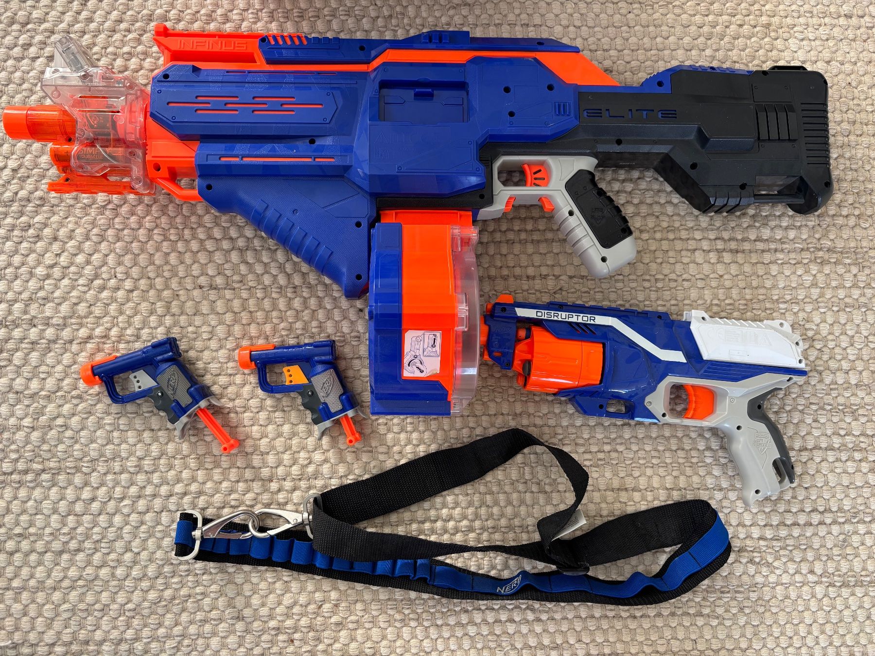Nerf Giocattoli: NERF Pistolen Sammlung mit Pfeilen – Usato da Thalwil venduto da Swisshoneys 4