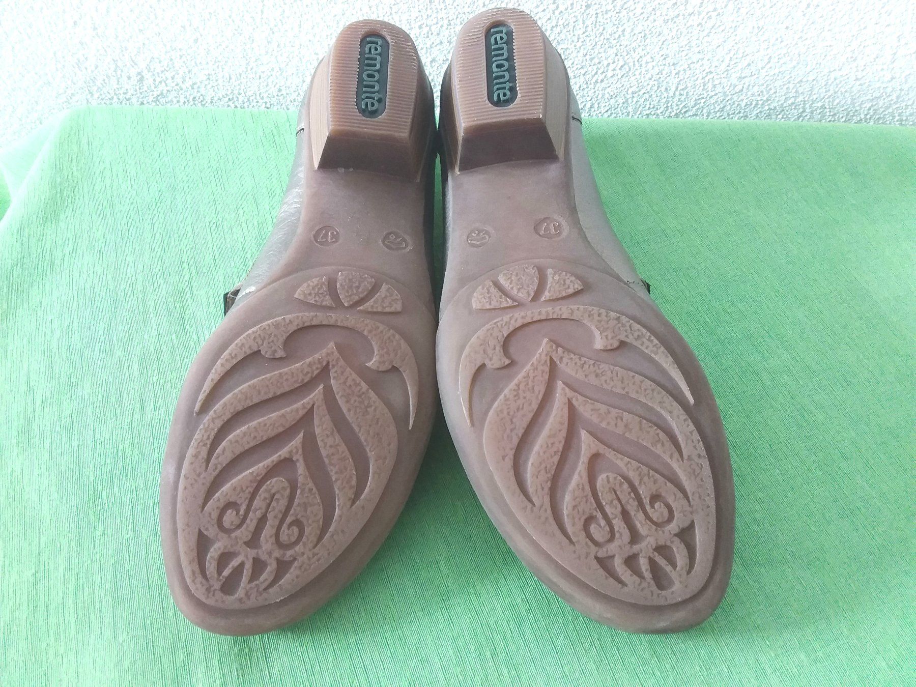 Damenschuhe: REMONTE Damenschuhe Gr 37 – Gebraucht aus Uitikon Waldegg von Risibisi7 3