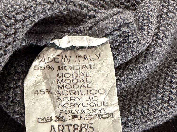 Pullover & Sweatshirts: Damenpulli Gr. L grau – Gebraucht aus Obergösgen von Andre118 1