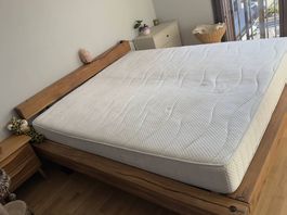 Matratze 180x200