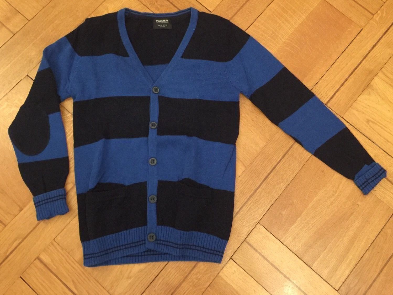 Maglioni & Felpe: Pullover  / Jacke Pull & Bear Grösse M – Usato da Genève venduto da Livsonman