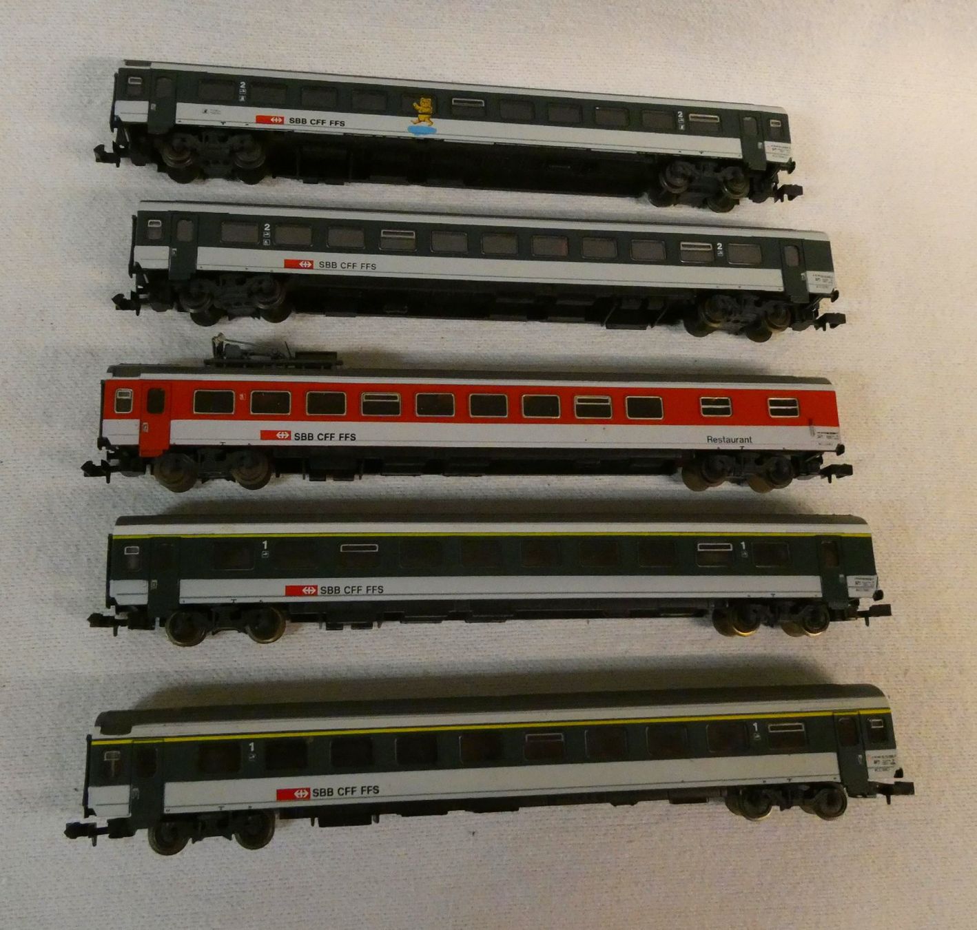 Roco Modellini di ferrovie: 5 Stk SBB Personenwagen – Nuovo (secondo la descrizione) da Rupperswil venduto da Ropi03