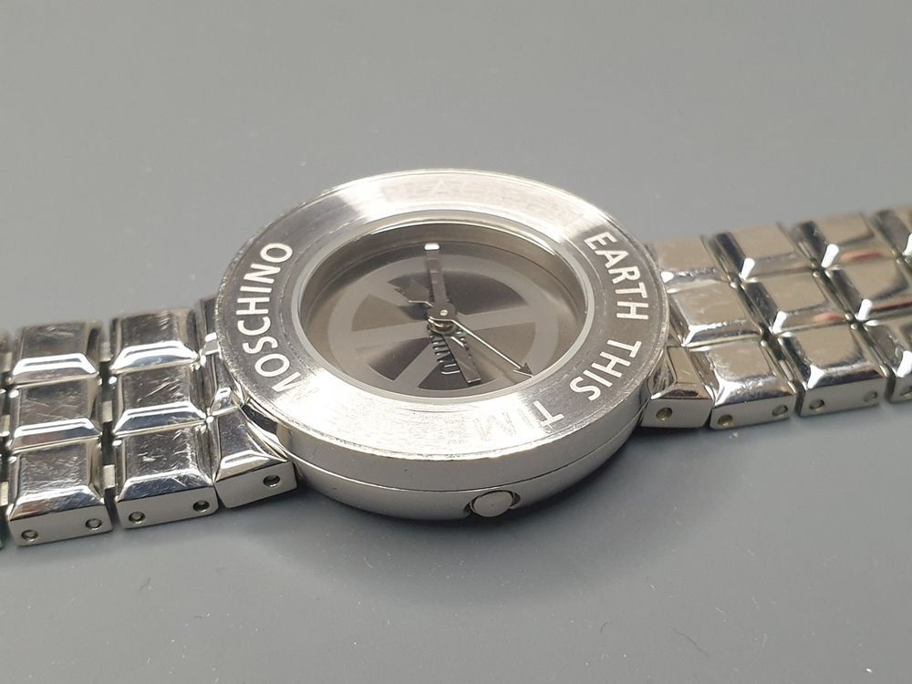 Moschino Orologi: Schöne Damenuhr "Moschino" – Usato da Möhlin venduto da bekapame 1
