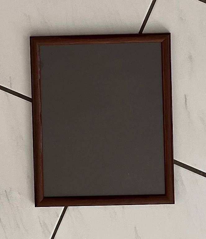 Come Verniciare una Porta in Legno già Verniciata