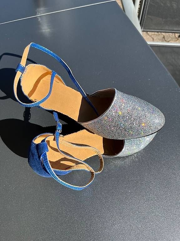 Damenschuhe: Chaussures de danse comme neuves p. 40-41 – Gebraucht aus Vufflens-la-Ville von ivsi 3