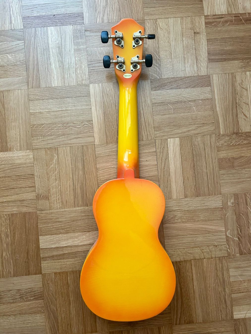 Instruments de musique: Ukulele 4 Saiten – D'occasion à Zürich par kia_x2qf 2