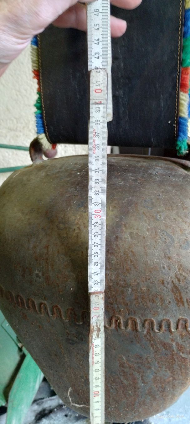 Glocken & Treicheln: Glocke Treichel, Kuhglocke  – Gebraucht aus Wil ZH von deurchig 2