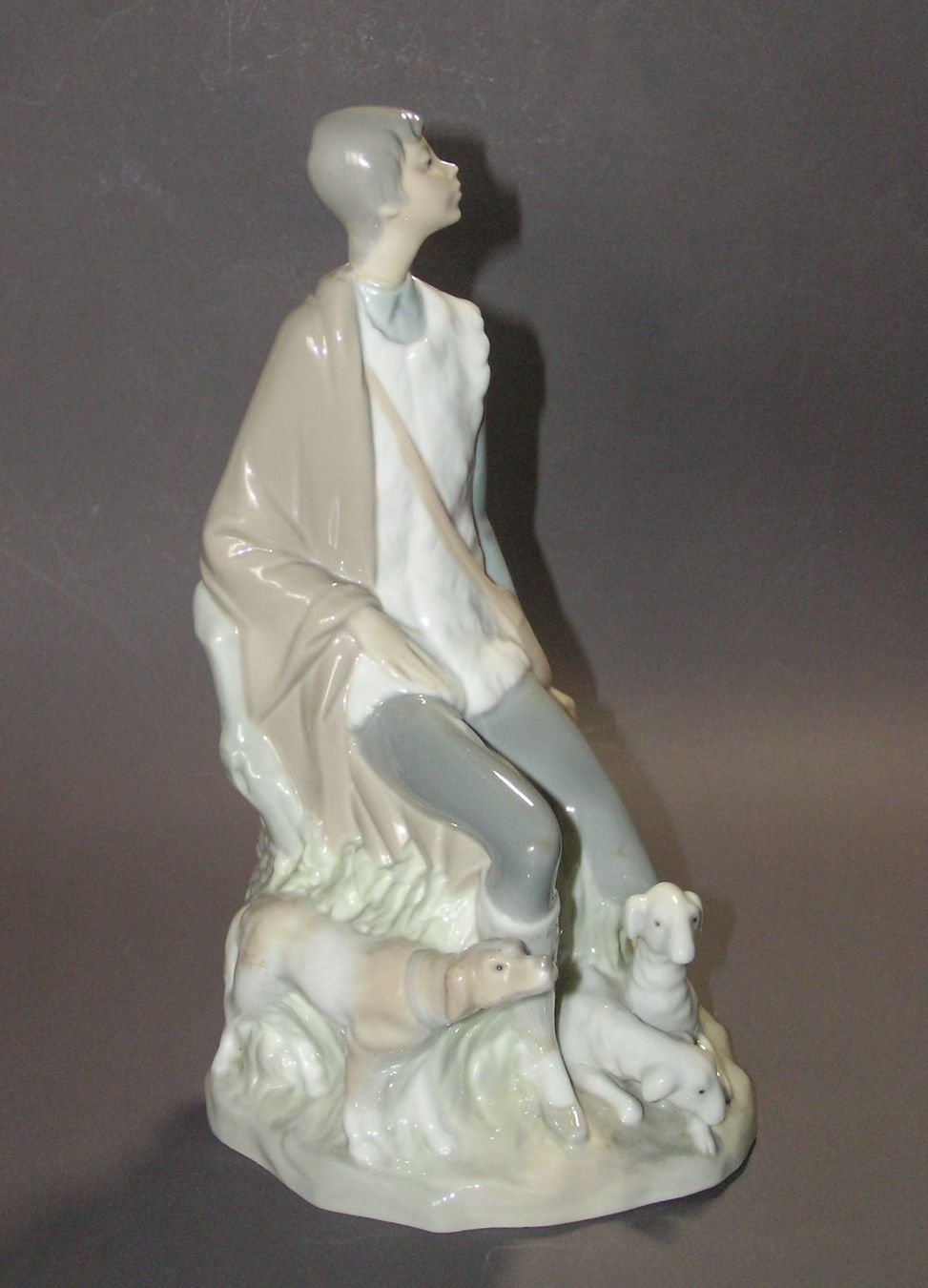 Statuette: NAO PORZELLAN FIGUR – Usato da Grenchen venduto da country59 1