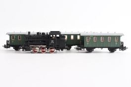 Märklin Dampfzug mit Lok (Digital) und 3 Wagen, ohne OVP.