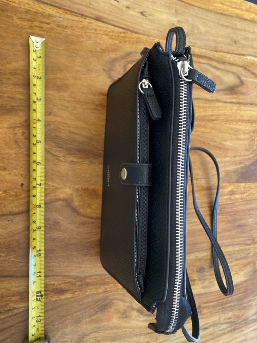 Taschen für Damen: Handtasche CHARM LONDON – Neu (gemäss Beschreibung) aus Wilen b. Wil von Tobiasegli 1