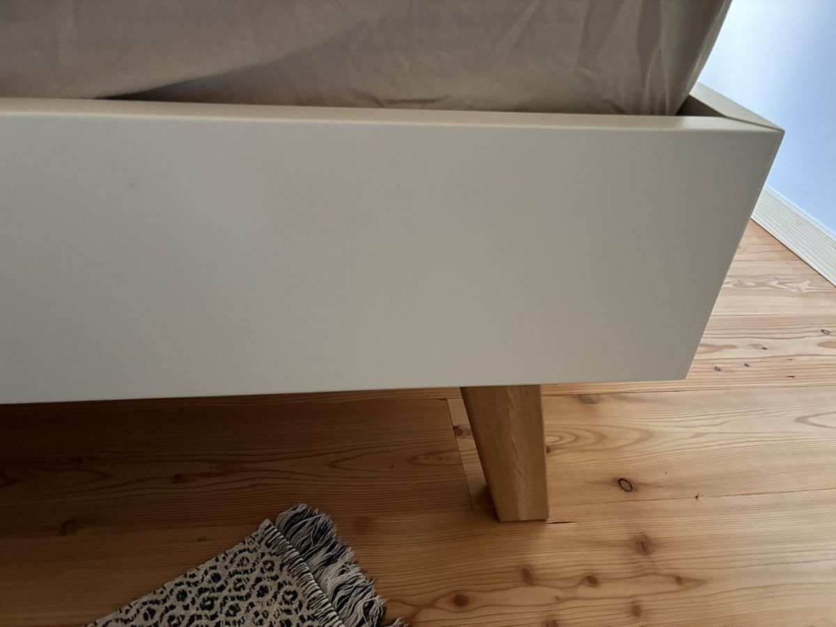 Letti: Engadin - Bettrahmen weiss, 140 x 200 cm – Usato da Triesen venduto da Einstein011 4