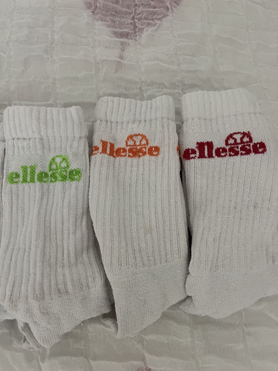 Calze: Lot de chaussettes  – Usato da Neuchâtel venduto da Ariane_vn00 2