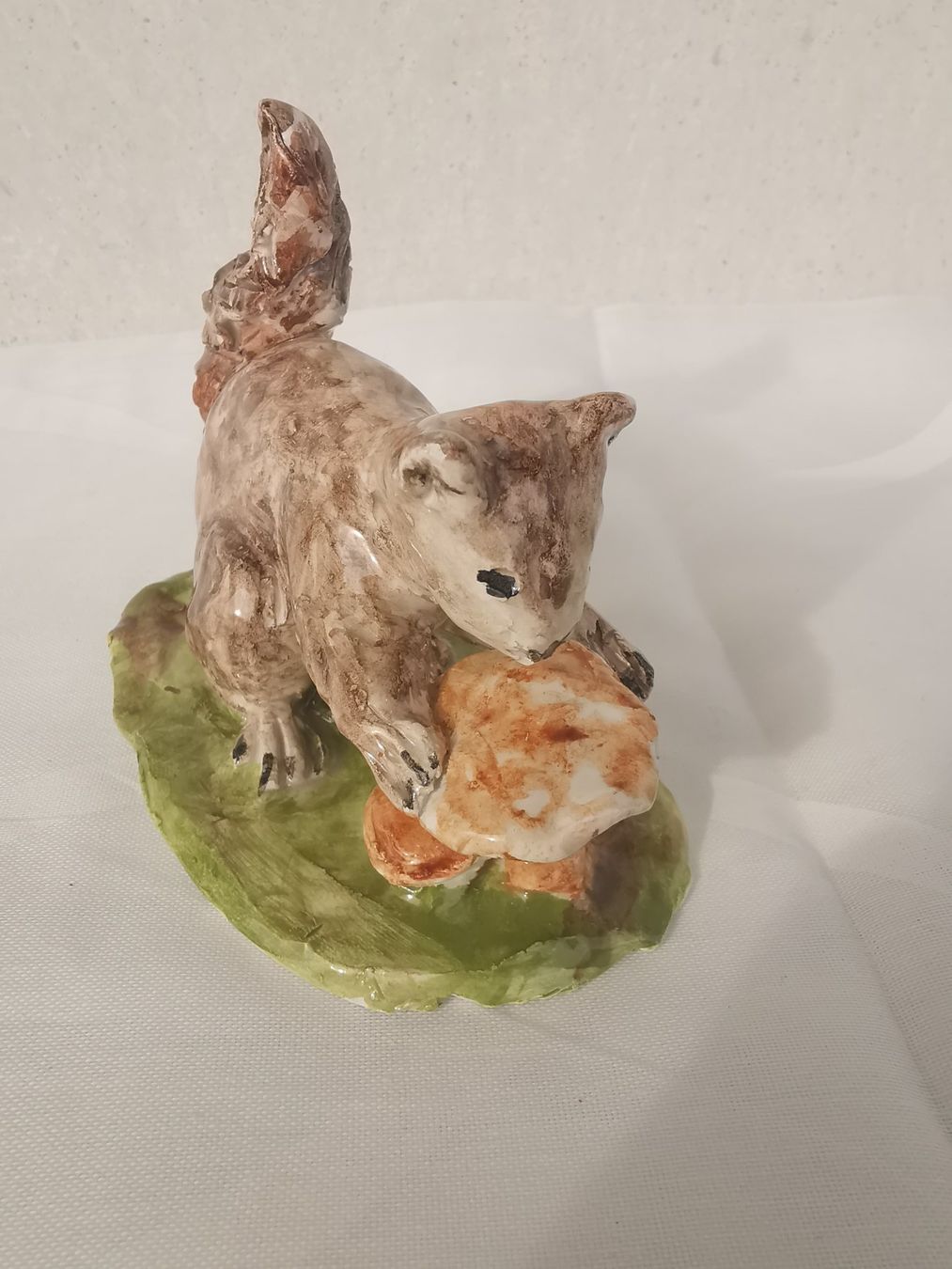 Statuette: Figurine écureuil / Statuetta scoiattolo/ Eichhörnchen-Figur – Usato da Fribourg venduto da SD1910
