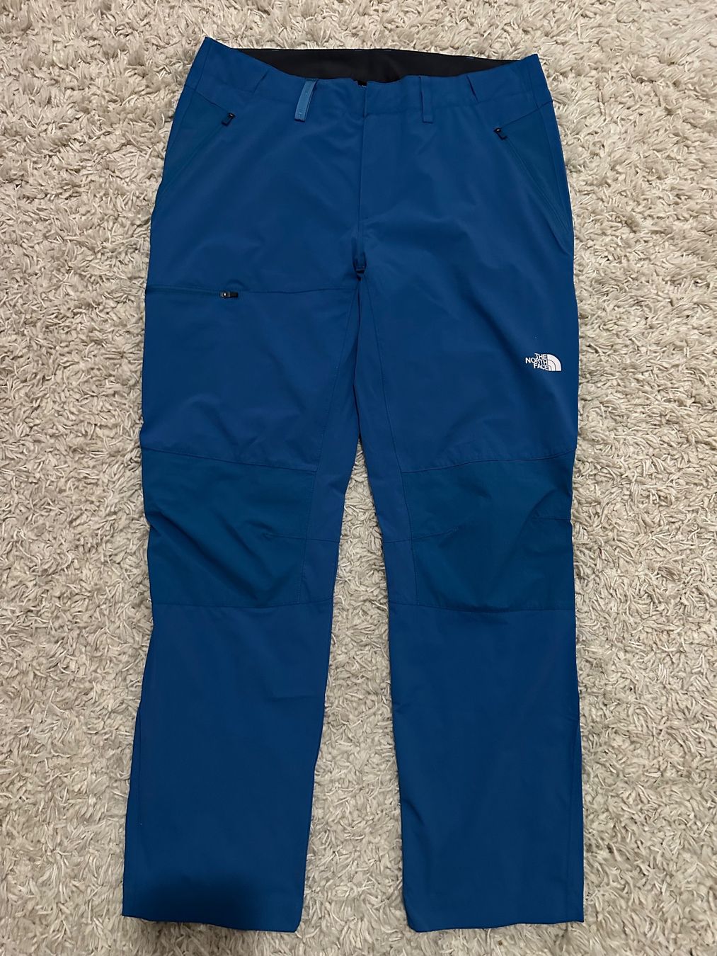 North Face Pantaloni: The North Face Wanderhose Gr.36 – Usato da Bern venduto da BrandVilla