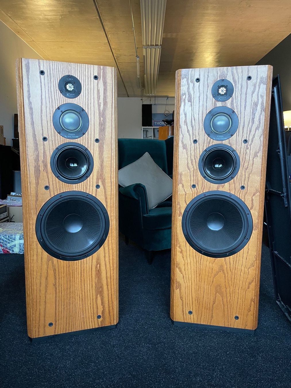 Infinity Casse acustiche: 1Paar Infinity Kappa 8.2i Eiche – Usato da Frick venduto da hifimarkt
