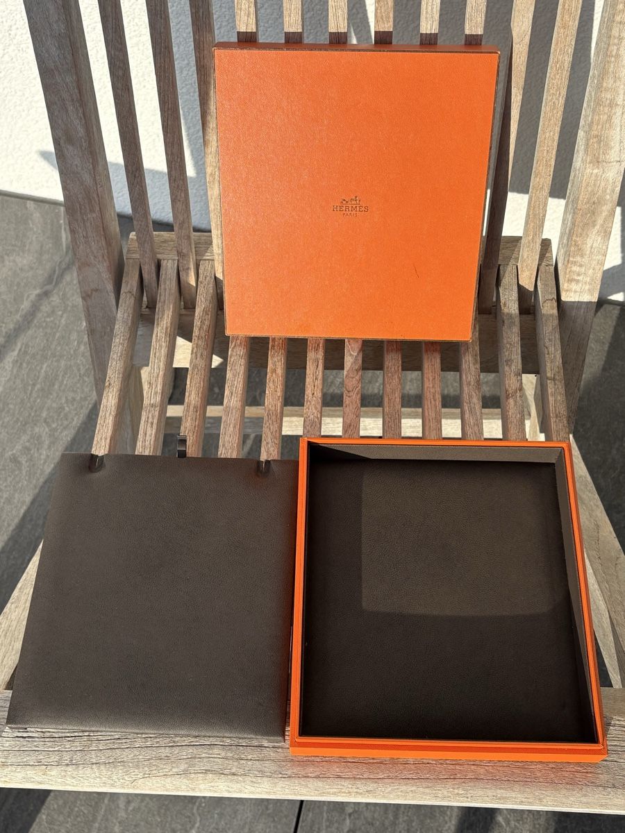 Hermès Coffrets à bijoux: Hermès Boîte à bijoux pour collier – D'occasion à Jongny par Rivierach