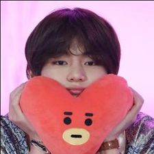 Profile image of kpopsuchti