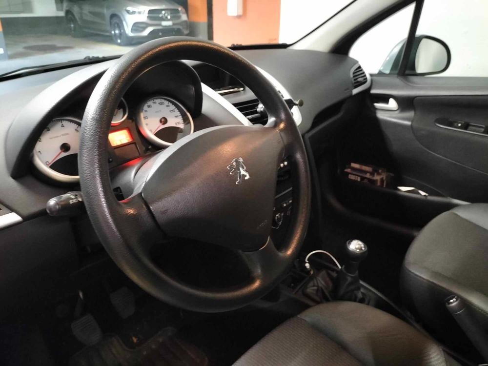 Peugeot 207 | Kaufen auf Ricardo
