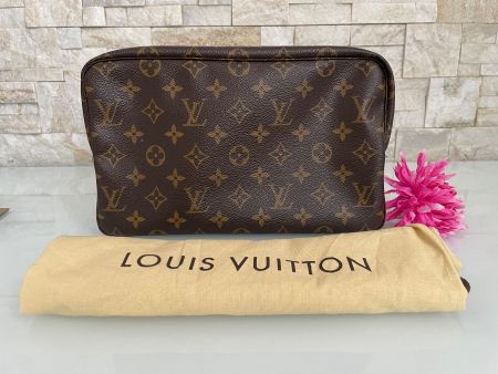 Louis Vuitton Necessaire mit Entrupy Zertifikat - Nr. 336