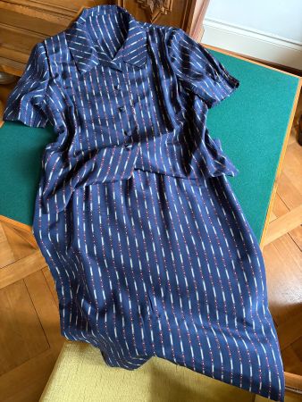 VINTAGE Kostüm-Set Größe L 100% dicke, hochwertige Seide