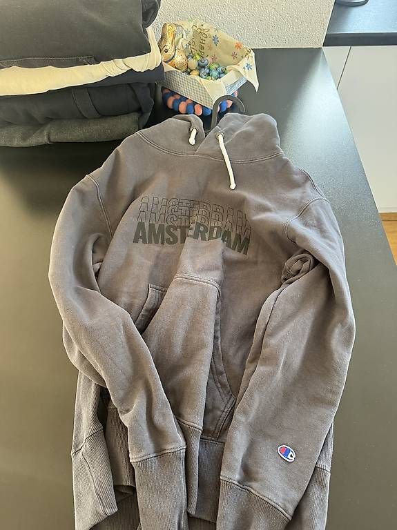 Maglioni & Felpe: Champion x Amsterdam Hoodie – Usato da St. Gallen venduto da rechsteinersell