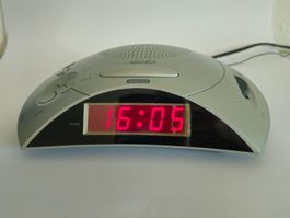 Radiowecker von SuperTech, silbern