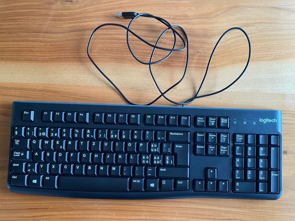 Logitech K120 Tastatur - Perfekte Windows-Tastatur Mit Italienischem QWERTY-Layout