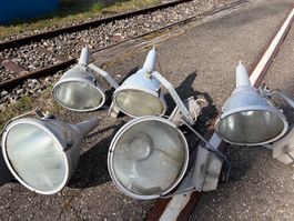 5 alte Lampen Sportplatz-, Industriebeleuchtungen
