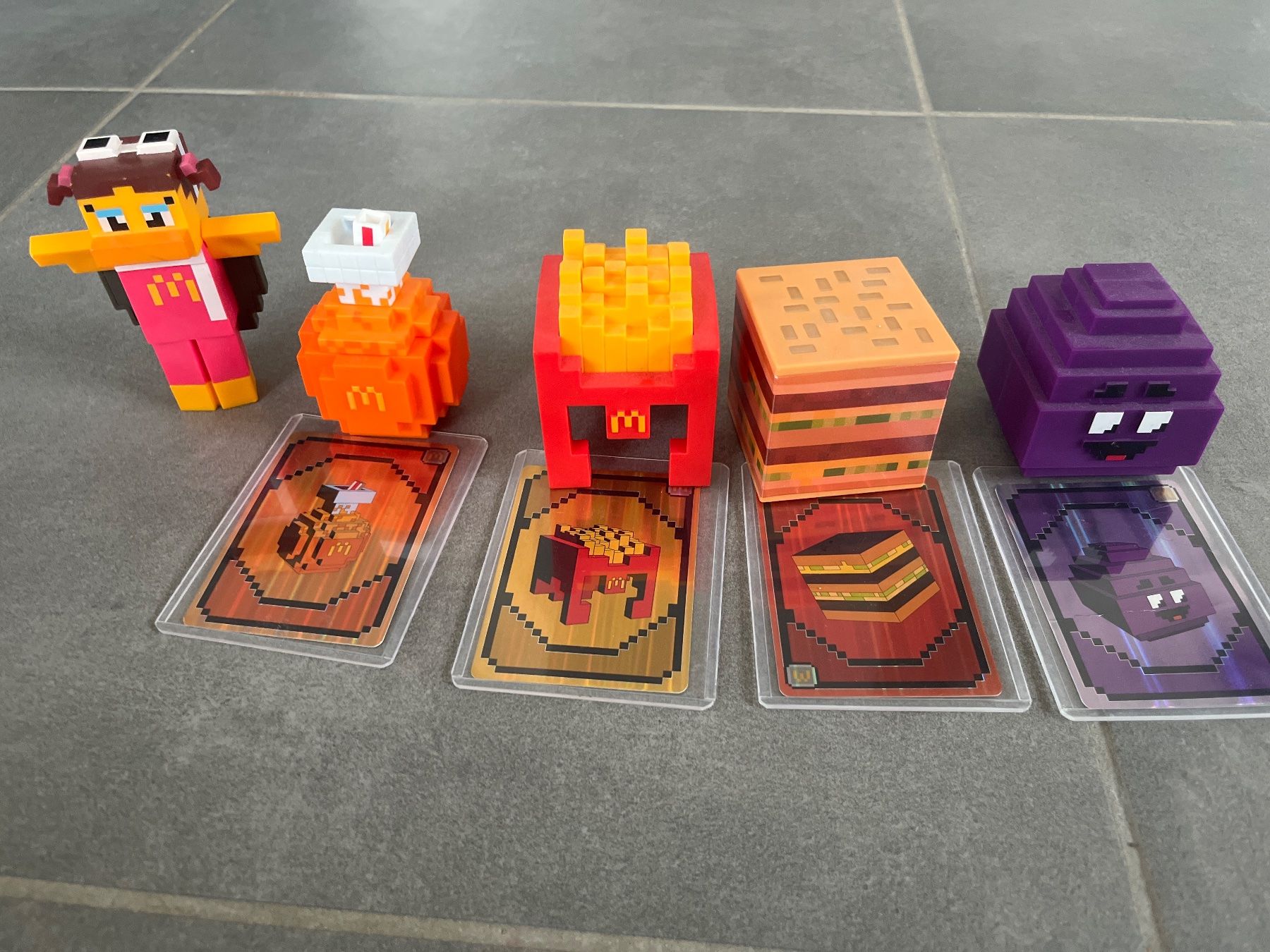 Statuette: McDonald’s Minecraft Figuren: – Usato da Diessbach b. Büren venduto da Retro-B
