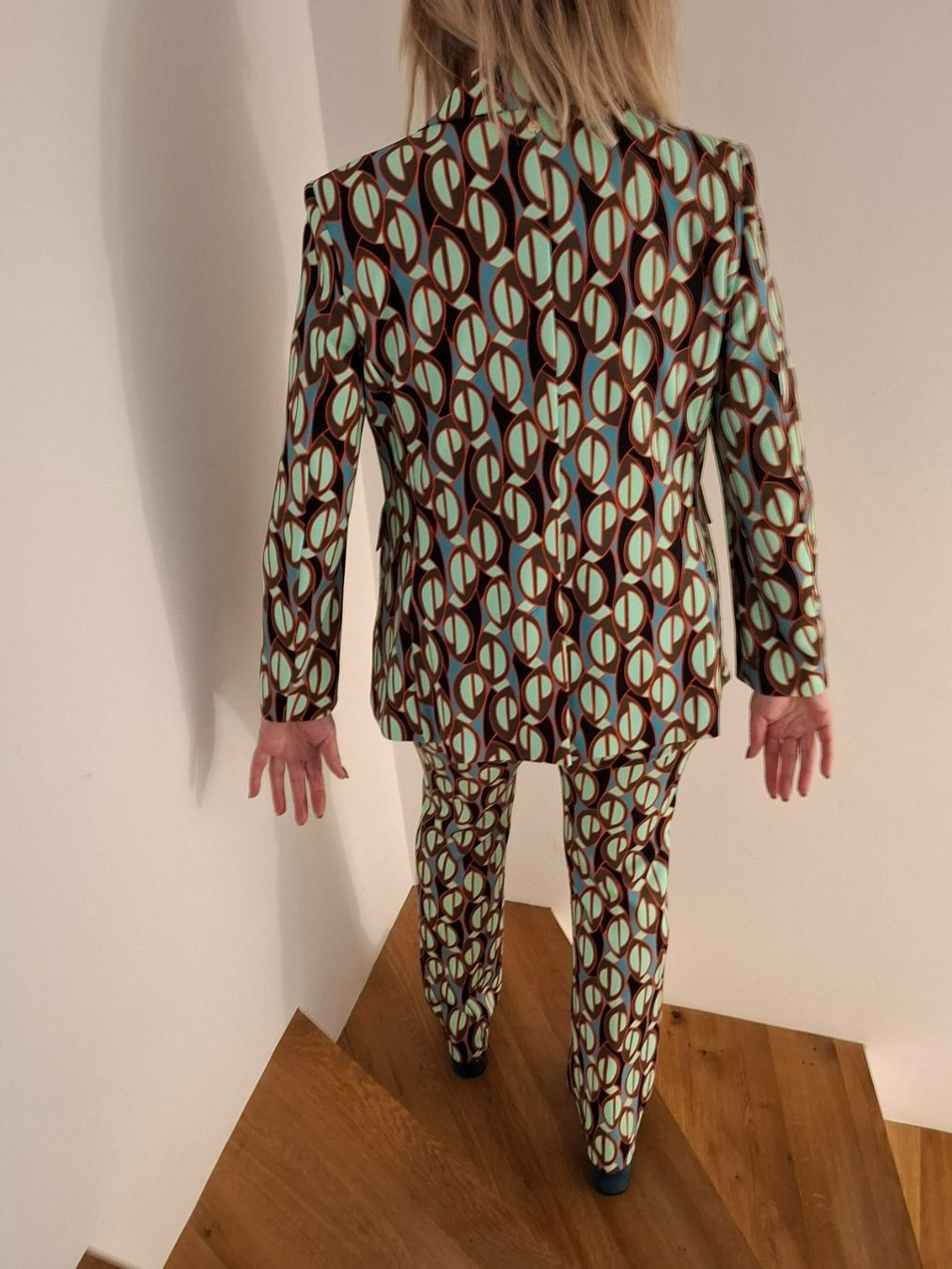 Marc Cain Completi & Tailleur: Marc Cain Hosenanzug – Usato da Villigen venduto da nottel 3