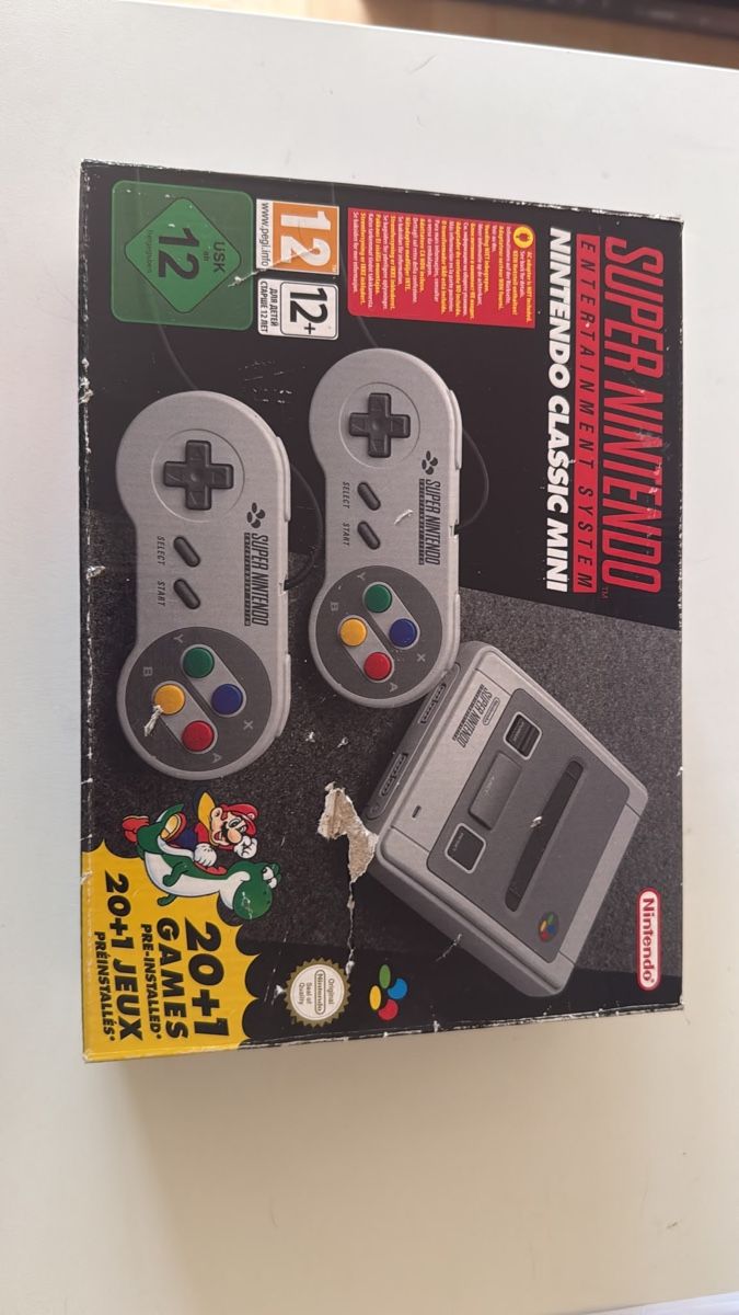 Nintendo Console: Nintendo Super Classic Mini Konsole – Usato da Regensdorf venduto da Lorenaampm 1
