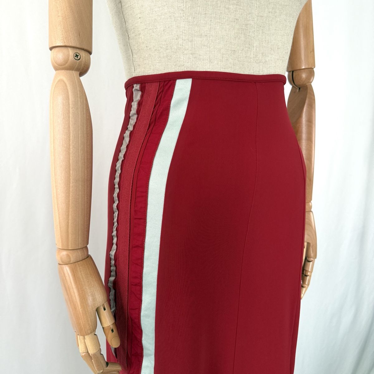 Girbaud Gonne: Marithé + François Girbaud asymmetrical archive skirt – Nuovo (secondo la descrizione) da Emmen venduto da Colette-Juliette 2