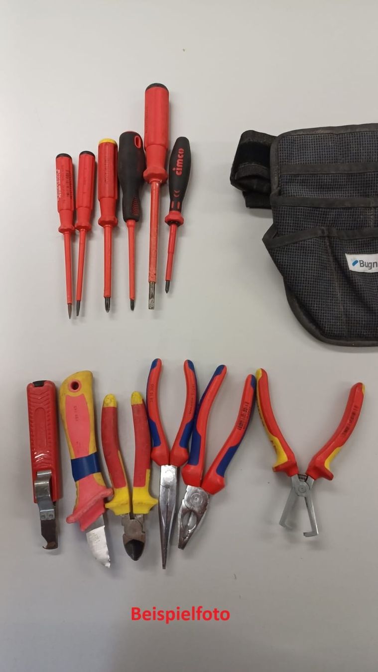 Tutti gli attrezzi: Werkzeugtasche mit Gürtel – Usato da Sursee venduto da Network_41AG 3