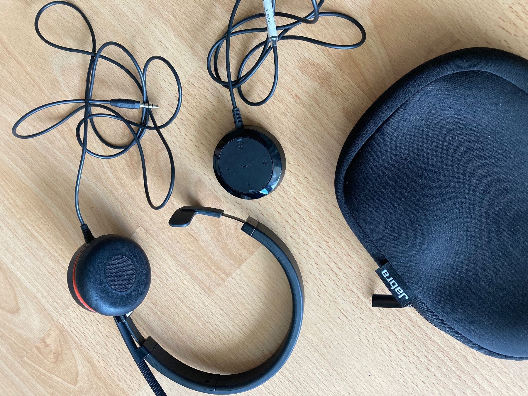 Jabra Kopfhörer: Jabra Evolve 20 SE Headset mit Tasche neuwertig – Gebraucht aus Seuzach von foifer 4